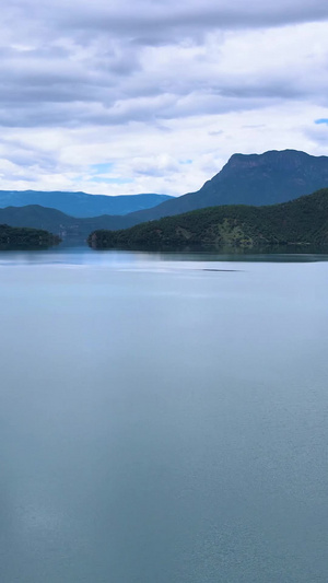 航拍淡水湖泊水资源自然风光泸沽湖62秒视频