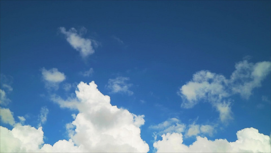 冬季的蓝天白云蓝色天空视频