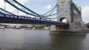 伦敦塔桥和泰晤士河13秒视频
