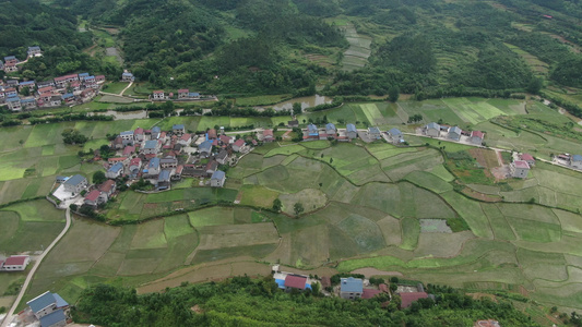 航拍乡村田园农业种植基地视频