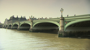 泰晤士河上的威斯敏斯特桥9秒视频