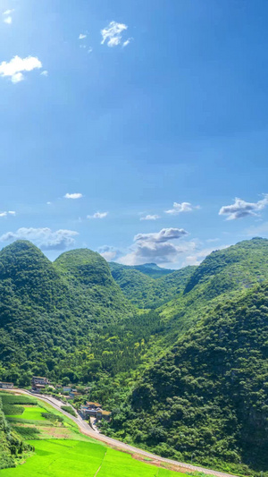 贵州兴义万峰林自然风光蓝天白云15秒视频