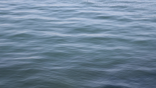 大海海水海平面波纹波浪自然风光视频