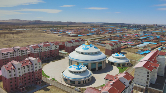 4k环绕航拍鄂尔多斯市巨型蒙古包式特色建筑视频