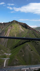 航拍新疆伊犁果子沟大桥视频新疆旅游视频