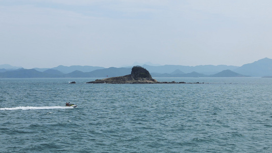 大海小岛游艇视频