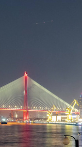 上海杨浦大桥地标夜景黄浦江轮船灯光交通延时摄影视频