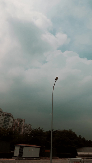 延时暴风雨前夕暴风雨来前夕11秒视频