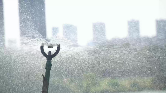 洒水 灌溉设备视频