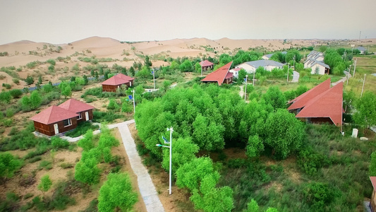 沙漠绿洲小别墅视频