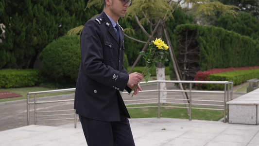 祭奠缅怀先烈 沂蒙精神 红色景点 红色沂蒙 祭祀 菊花 清明节视频 祭拜菊花 文明祭祀视频