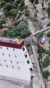 无人机航拍藏传佛教时刻壁画宗教文化视频