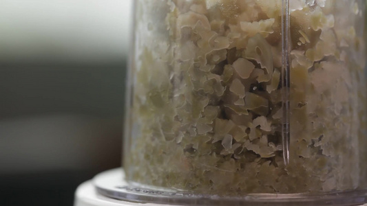 粉碎榨菜取样实验室检测 视频