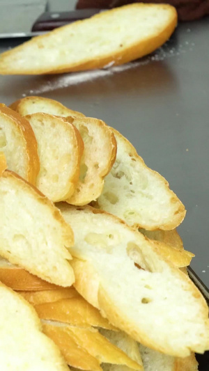 切面包法棍面包片切片面包23秒视频