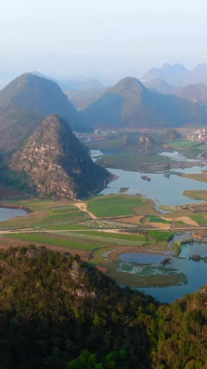 航拍5A景点万峰林立的水上田园湿地公园普者黑景区视频旅游景区47秒视频