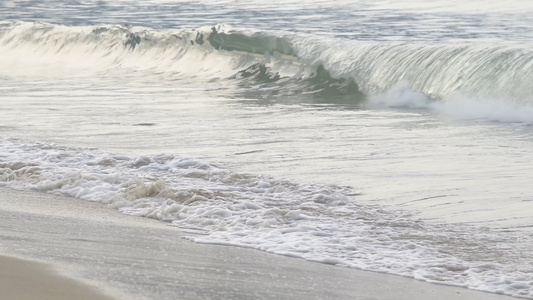 1080升格沙滩海浪视频