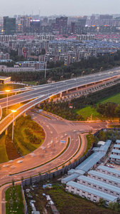 高空延时航拍城市立交桥夜景车轨视频