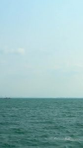 泰国芭堤雅飞驰的快艇乘风破浪视频