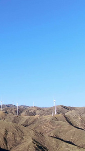 航拍风力发电风车场新能源视频
