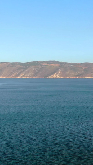 航拍大理纯净的洱海自然风光视频旅游景点46秒视频