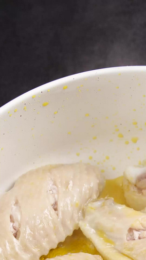 可乐鸡翅红烧鸡翅做菜烹饪29秒视频