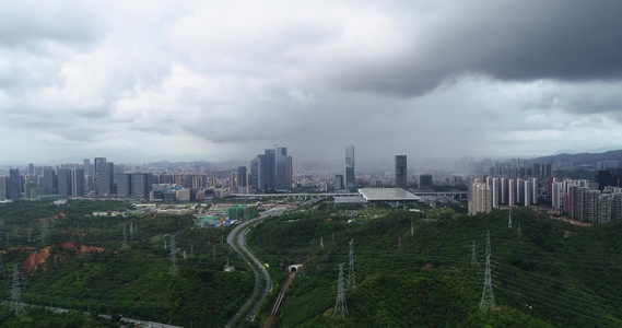 深圳龙华区乌云压城视频