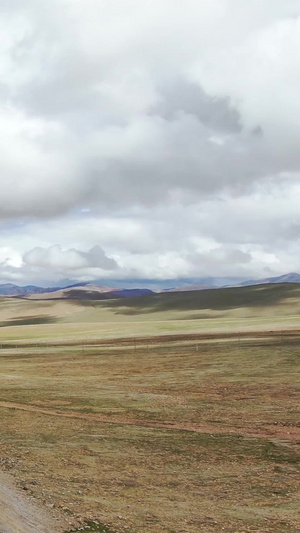 西藏高原天路航拍视频阿里地区101秒视频