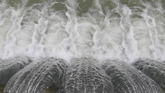 大自然河流瀑布流水[飞泄]视频