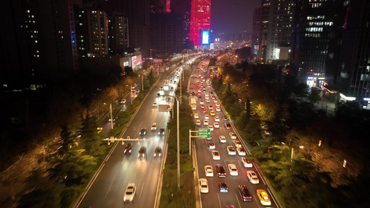 航拍城市夜景道路车流视频