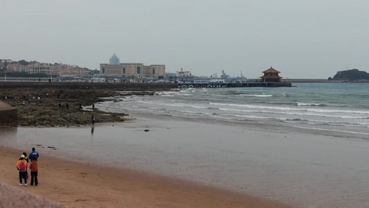 大海海浪沙滩礁石海洋航拍视频