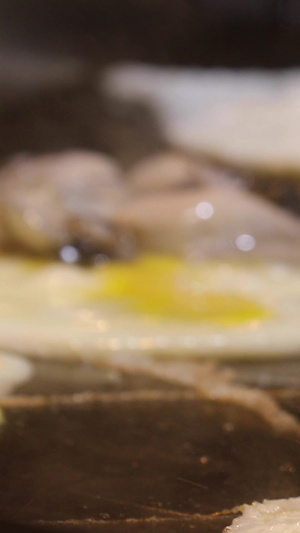 路边摊美食制作鸡蛋烧51秒视频