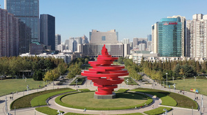 青岛城市风光五月的风雕塑25秒视频