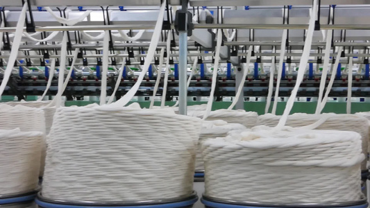 一家纺织厂的线条生产视频