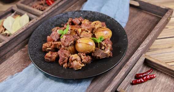 鸡蛋烧肉视频