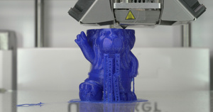 3D打印机机制用于印刷儿童玩具机的印刷27秒视频
