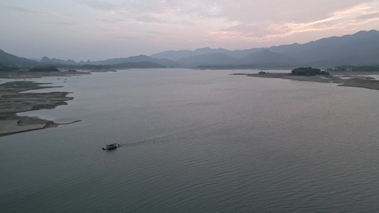 自然风景4k水库航拍视频