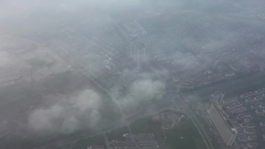 义乌城市高空云海风光航拍视频