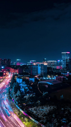 成都天府五街红唐商圈CBD建筑地标夜景赛博朋克延时摄影城市经营15秒视频