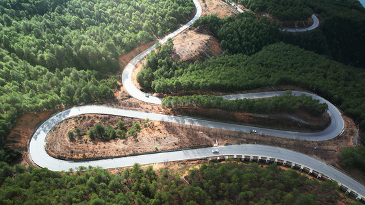 航拍盘山公路视频