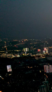 航拍武汉长江两岸城市天际线和灯光秀夜景霓虹灯视频