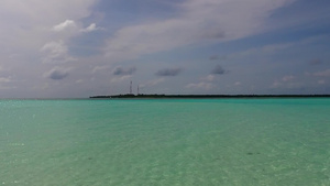 白色沙滩蓝色环礁湖自然风光度假胜地11秒视频