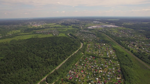 夏季屋社区俄罗斯的空中观察39秒视频