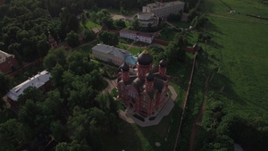 俄罗斯卢基诺村有圣十字修道院和天顶大教堂41秒视频
