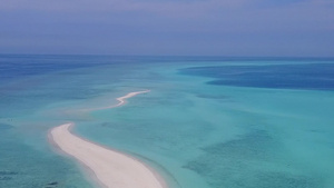 白沙浅海海湾的空中全景15秒视频