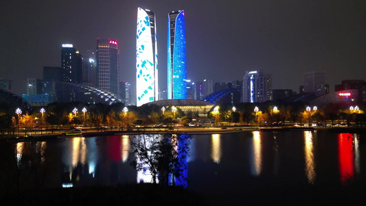 成都双子塔天府国际金融中心夜景视频