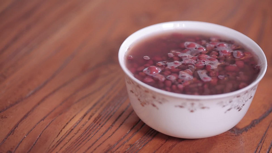 祛湿去湿气薏米红豆汤 视频