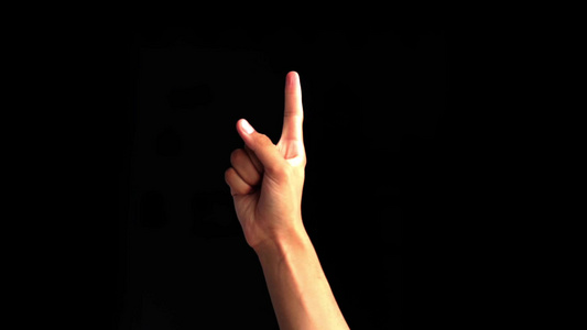 手举起来显示黑色上的一号标志视频