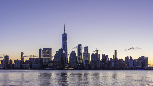 曼哈顿下市城市的景色日出时纽约美国的统一状态夜以继日视频