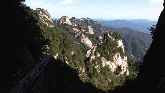 航拍平顶山5A风景区尧山骆驼峰视频视频