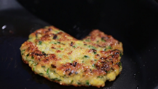 煎饼烙饼蔬菜饼 视频